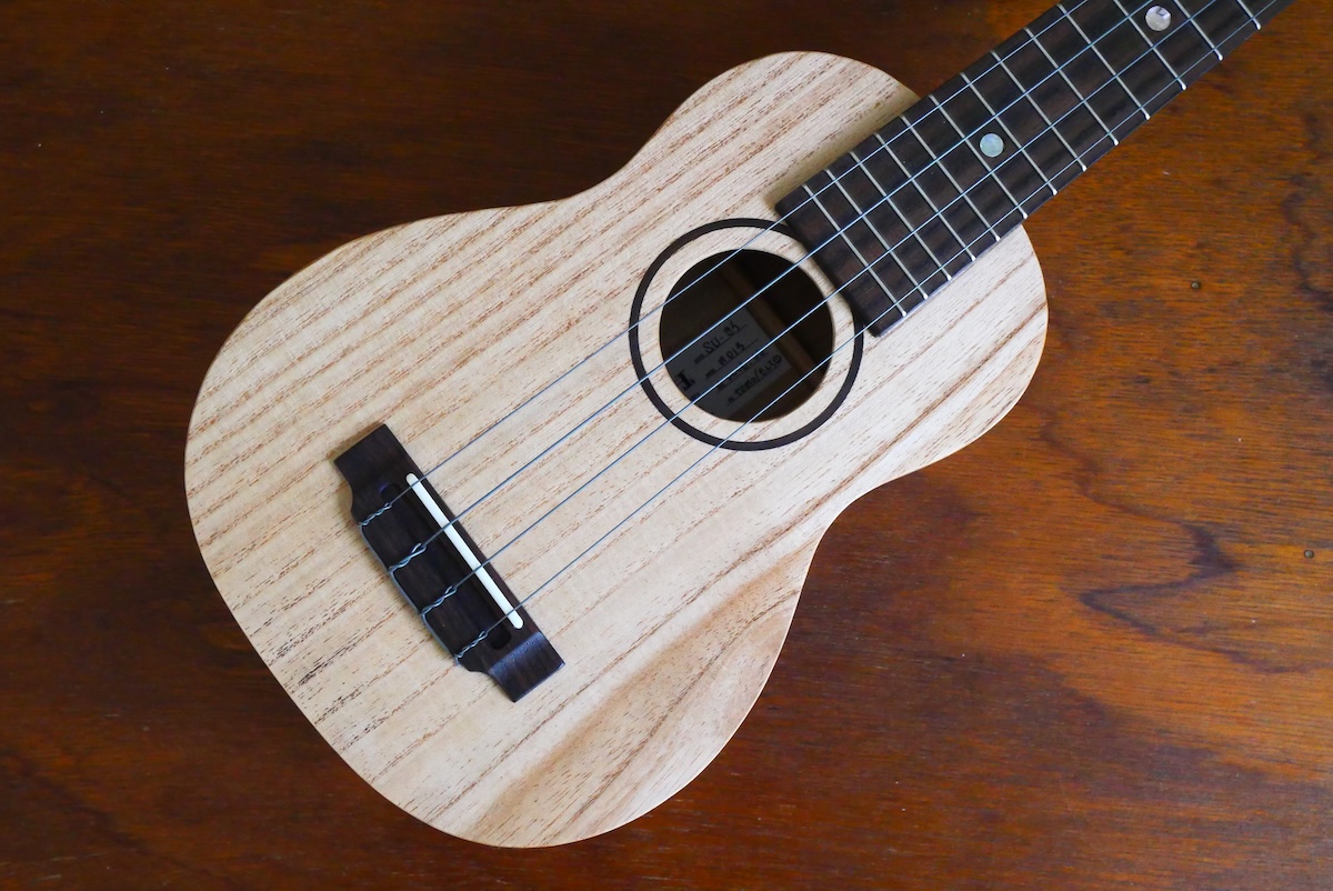 伝統的な日本の「 和材 」を活用する – Hashikawa Guitars Official Site